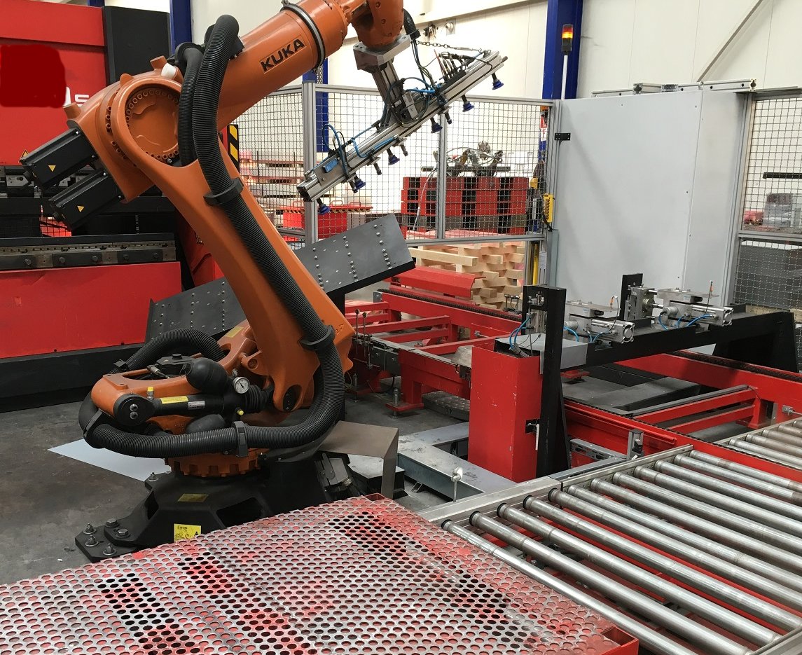 Maschinenmontage, Industriemontage, Maschinenverlagerung, Robotermontage, Montage, Demontage, Industrieservice, Wartung, Instandhaltung, Anlagenmontage, Reparatur, Überholung
